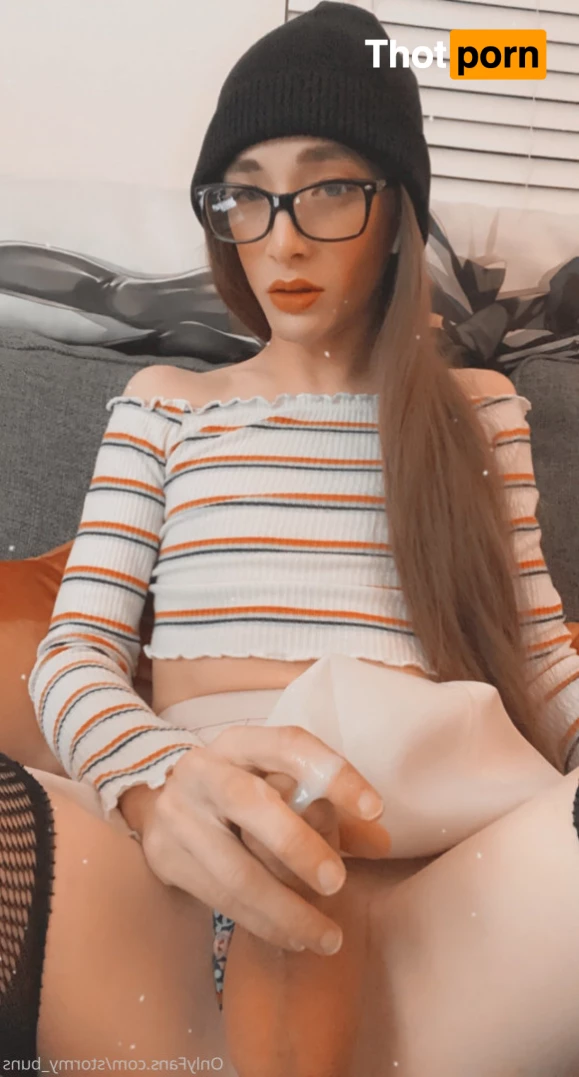 𝕾𝖙𝖔𝖗𝖒𝖞 7074116