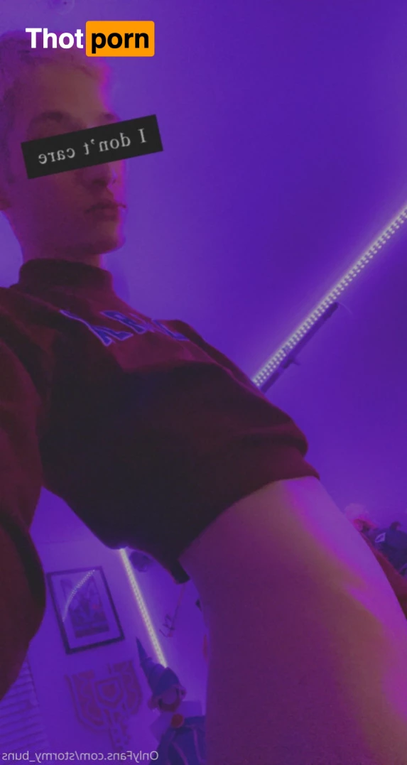 𝕾𝖙𝖔𝖗𝖒𝖞 7074197