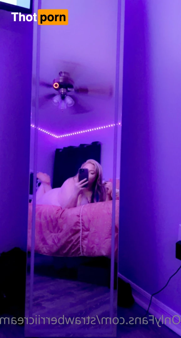 Strawberrii Cream 🍓💦 7166855