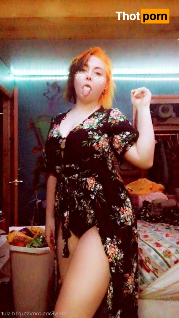 Carolin White 7171225