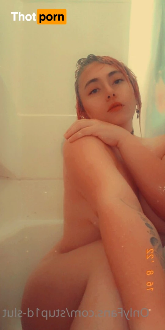 Carolin White 7171314