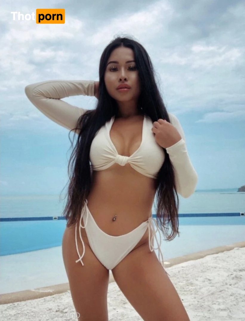 Styled by Niki 9480371