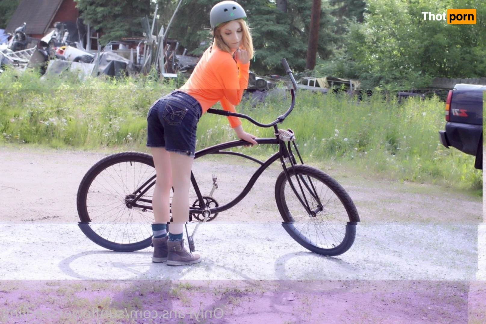 Aura Eden 🌸 13663890