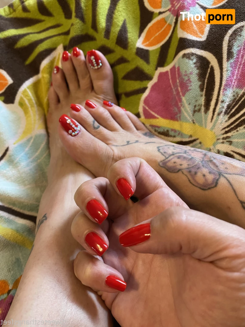 Goddess Rhonda 7064104