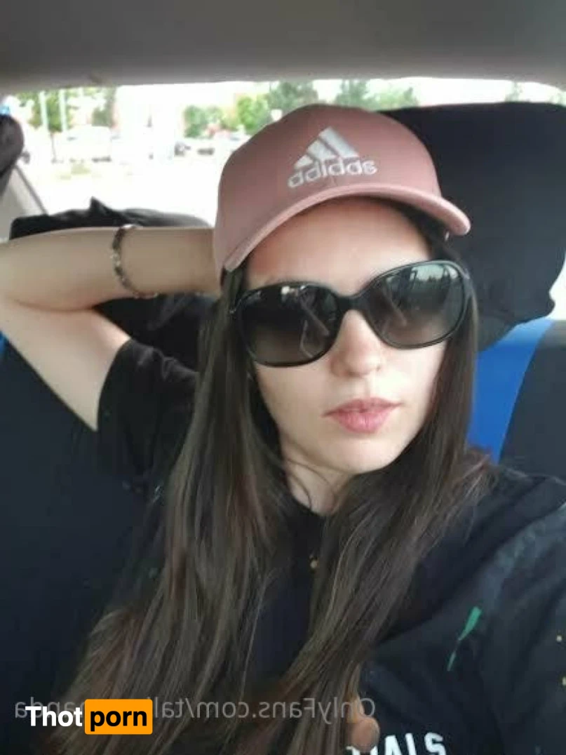 Talia Amanda 15436109