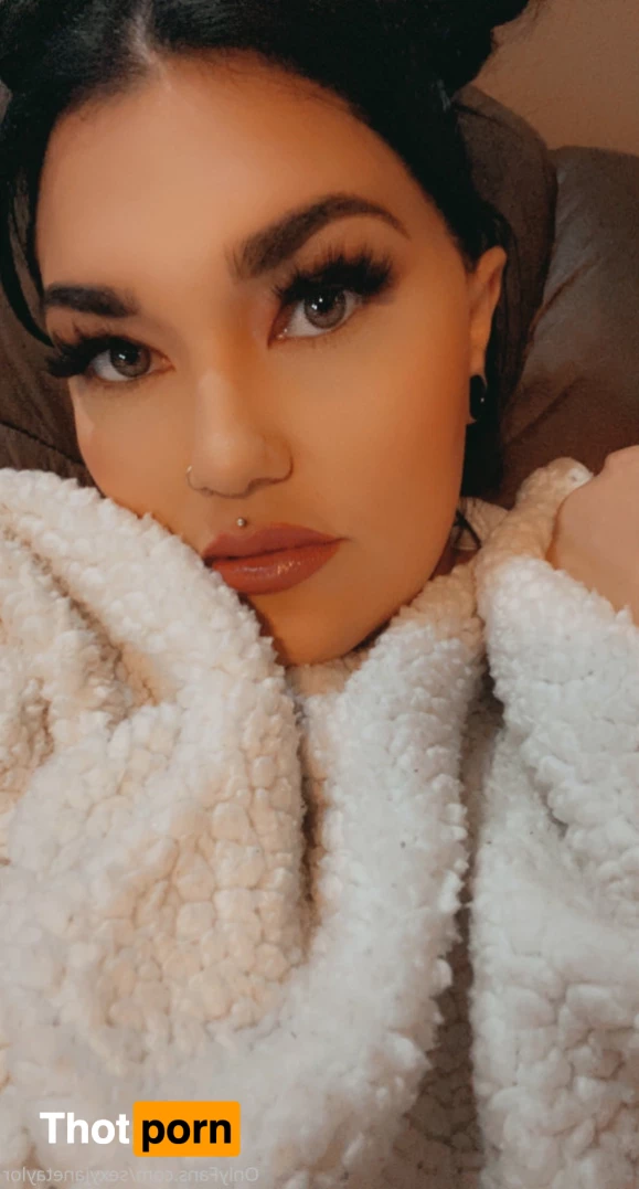 Tatted Baddie Free 6872281