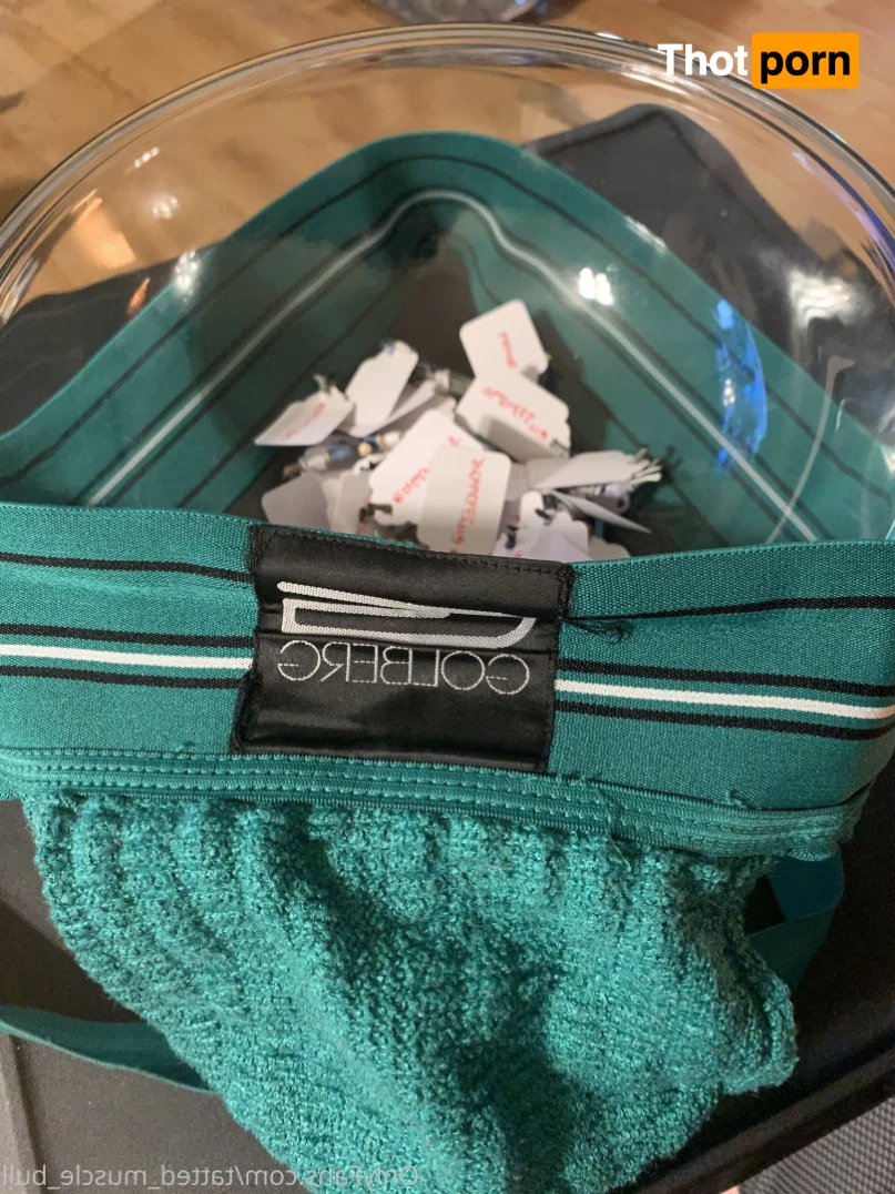 TattedMuscleBull 6632190