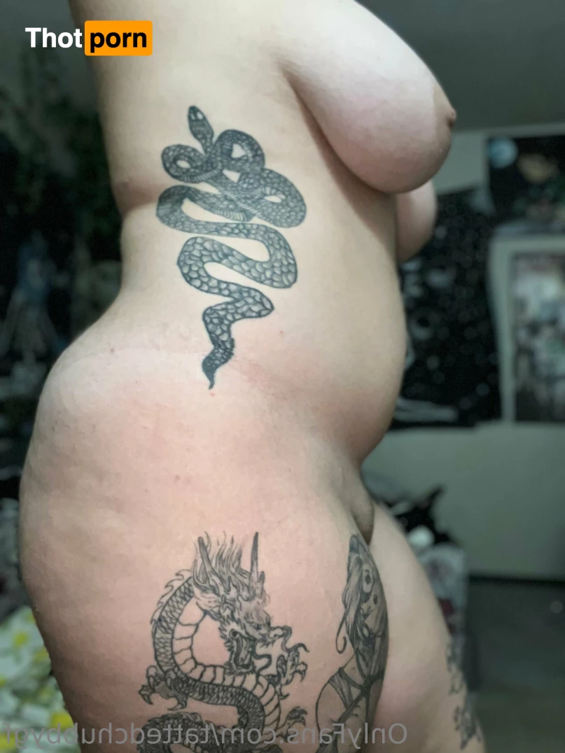 TattedThickNess 🥴 7050235