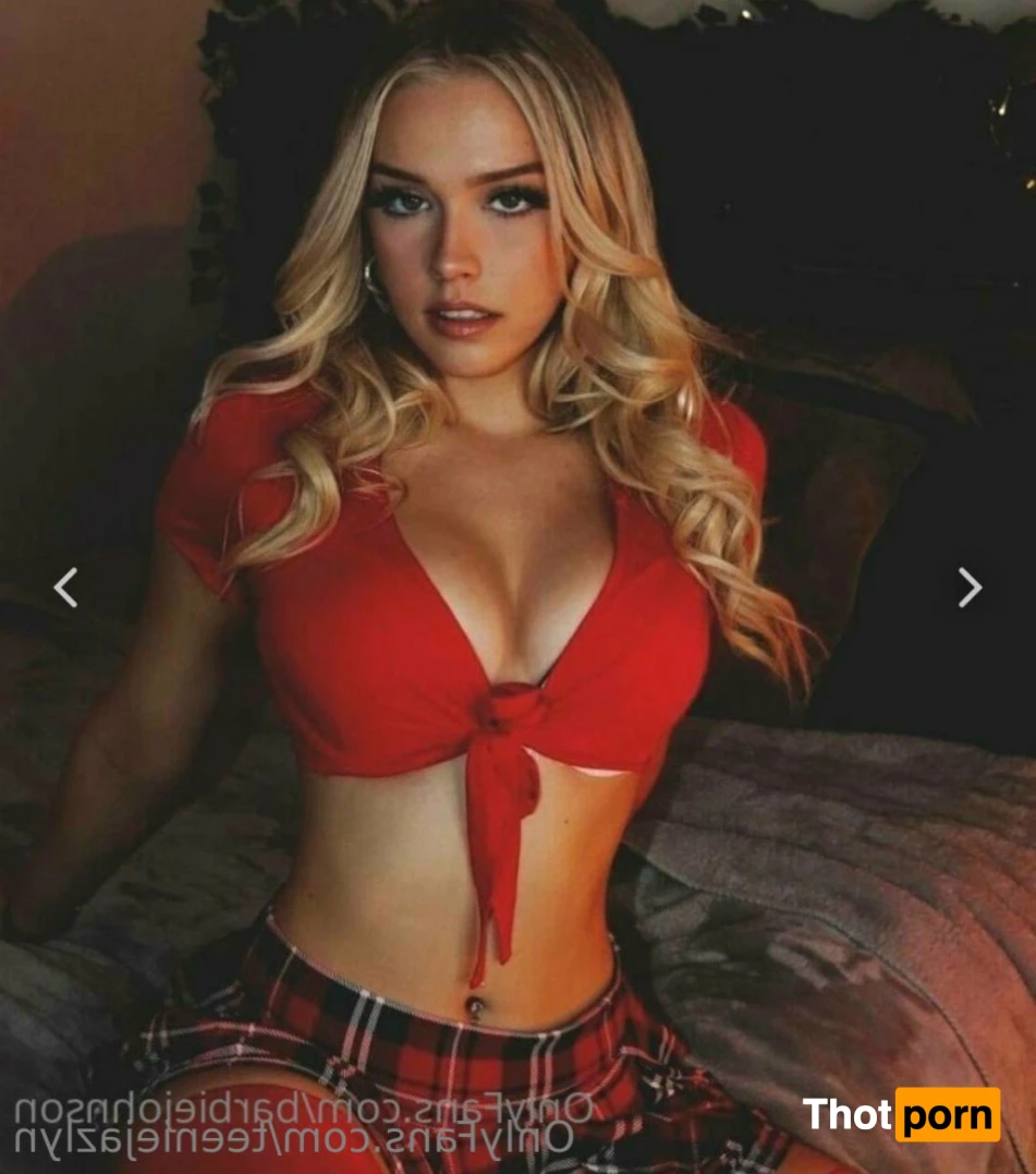 teeniejazlyn 14559332