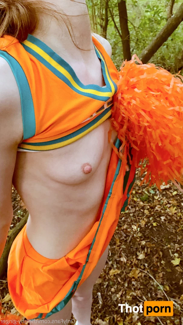 The Shy Ginger 👩🏻‍🦰 7120135