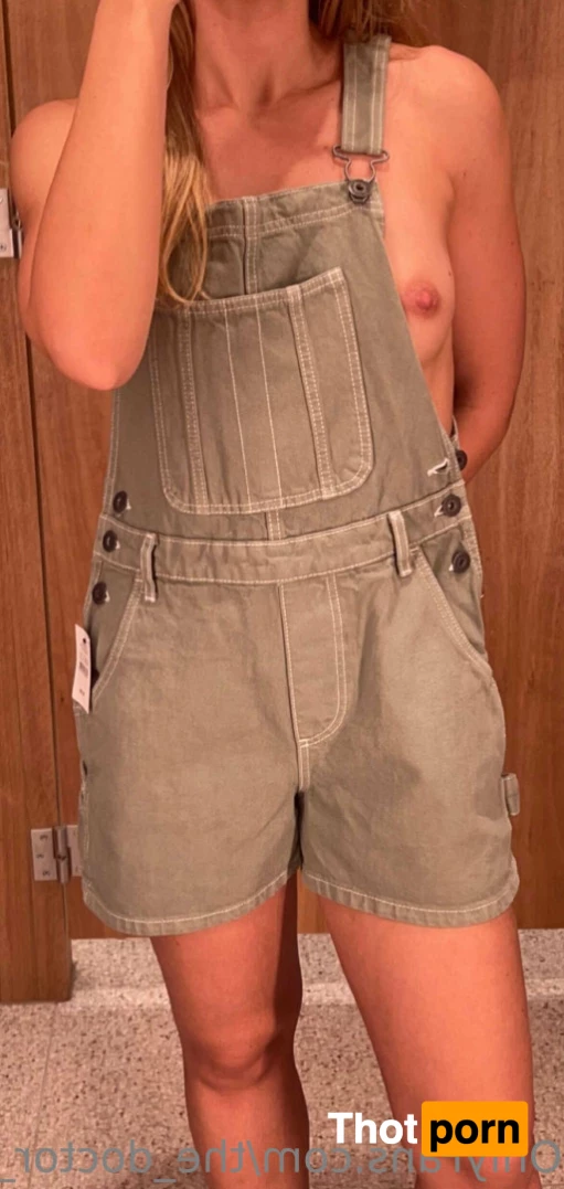 The Doctor Hotwife 7040389