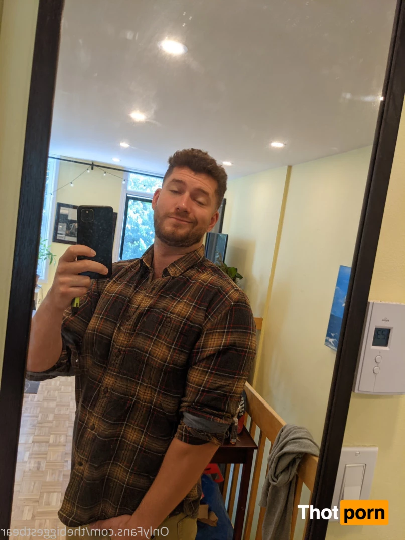 The Biggest Bear 6589759