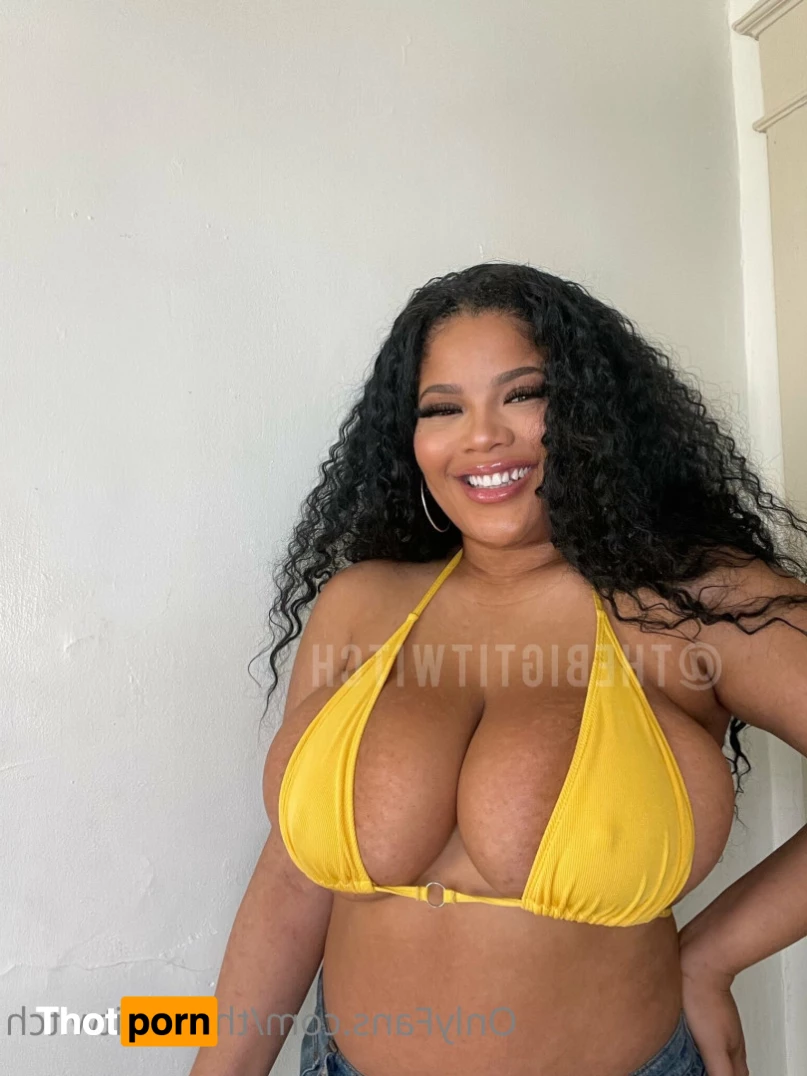 the big tit witch too! 7006040