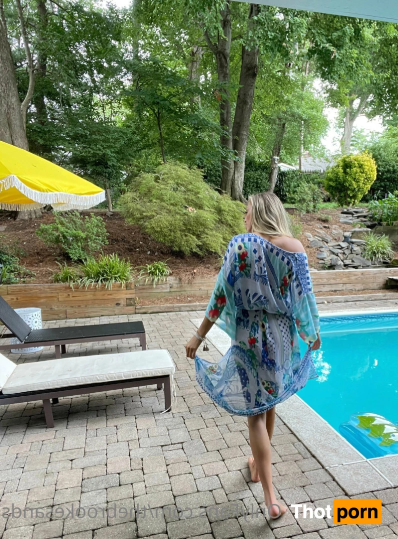 Brooke Sands 10424643