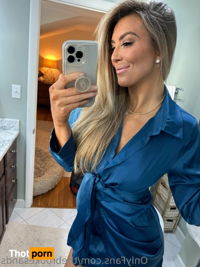 Brooke Sands 10424651