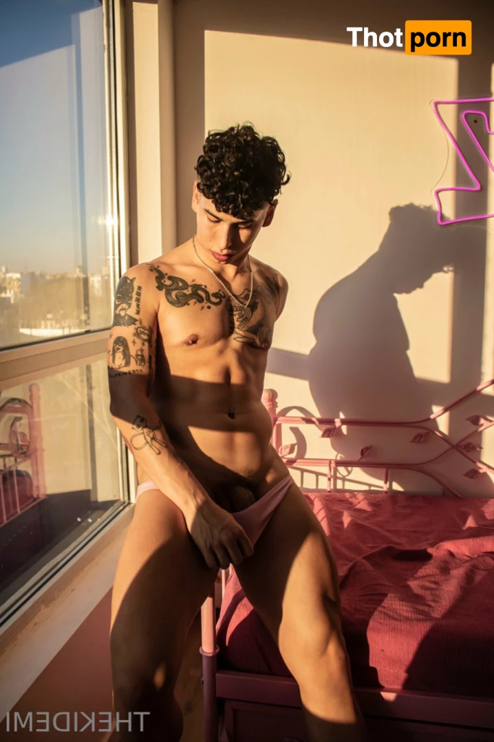 KID EMI | Free 10423158