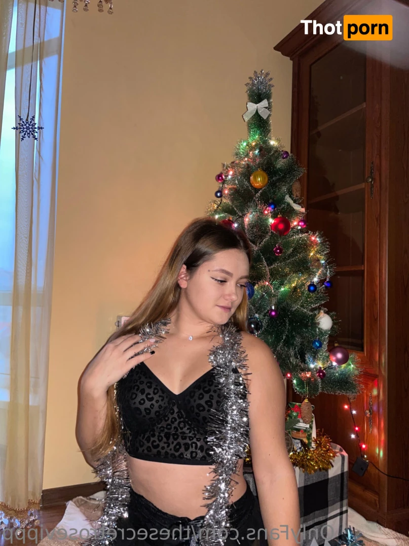 𝙍𝙤𝙨𝙚𝙑𝙄𝙋 9569032