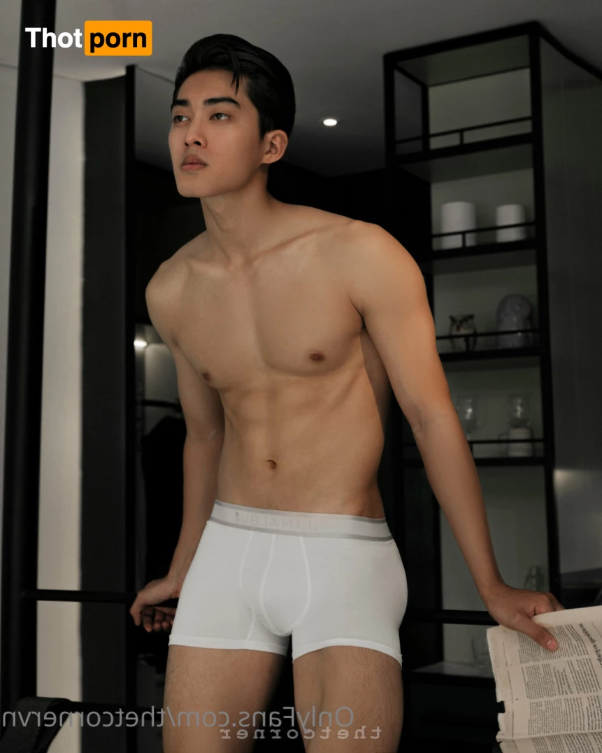 The T Corner 6911299