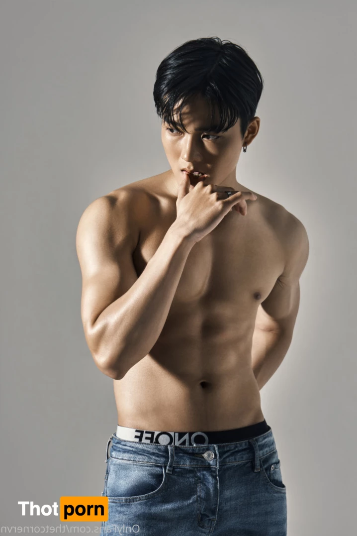 The T Corner 6911503