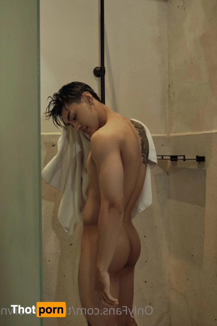 The T Corner 6911575