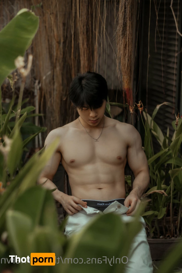 The T Corner 6911694