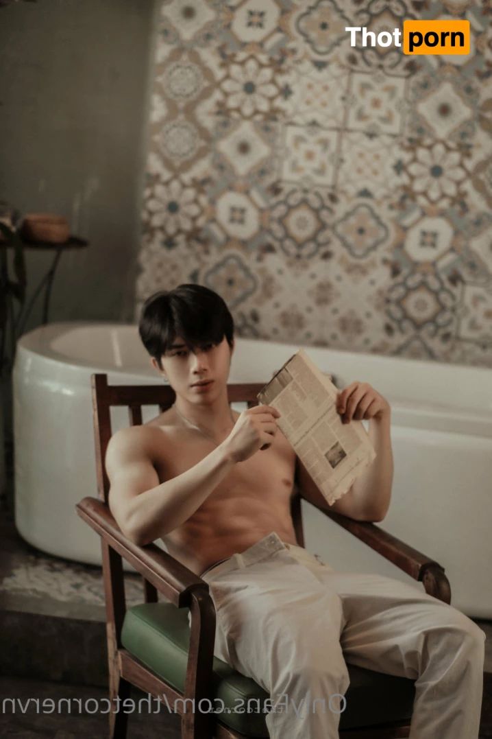 The T Corner 6911751