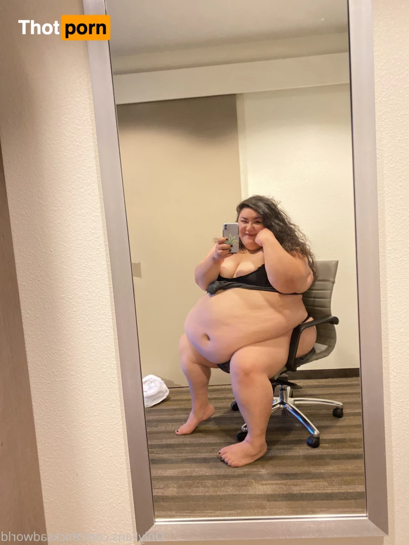 thicksadworld 6559384