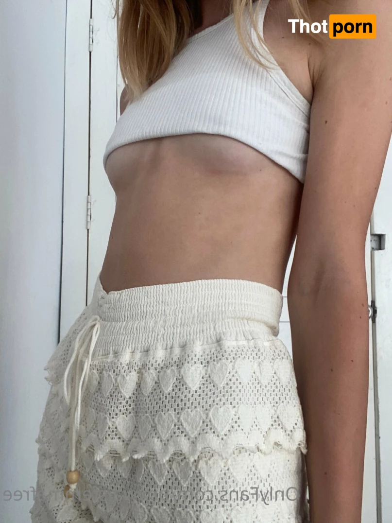 Emma FREE PAGE 7080150