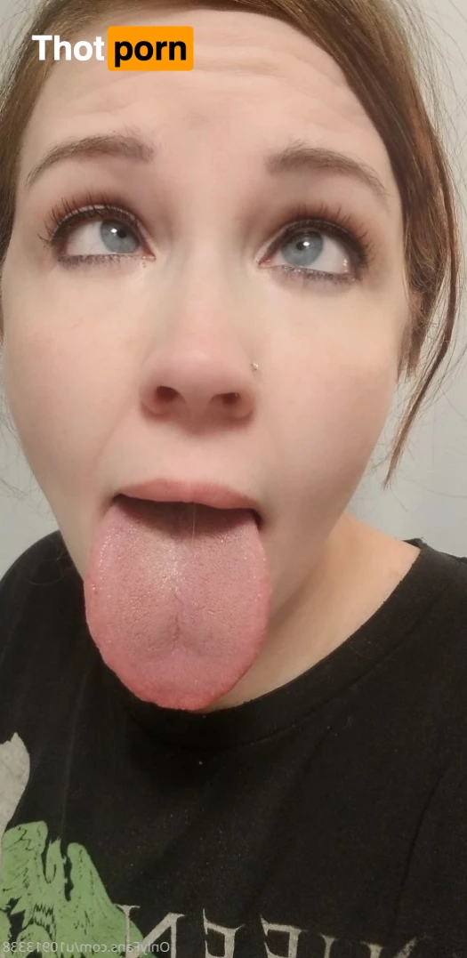 The Tongue Goddess 6771536