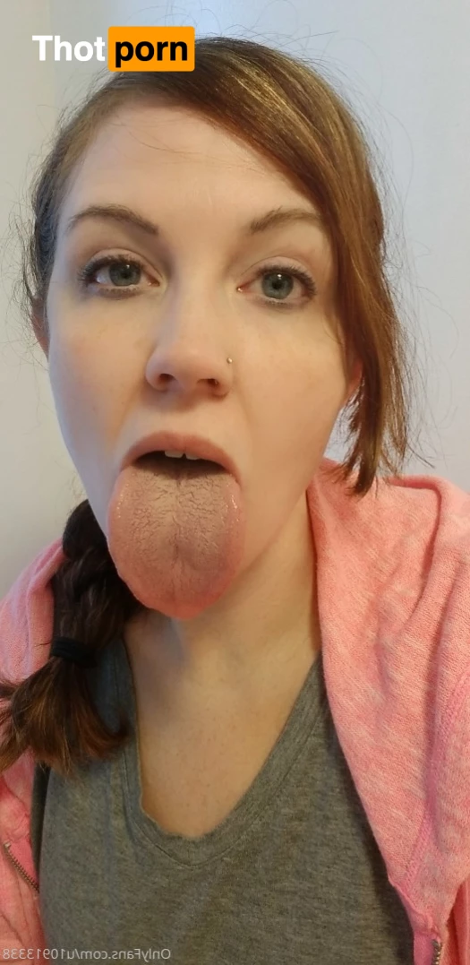 The Tongue Goddess 6771544