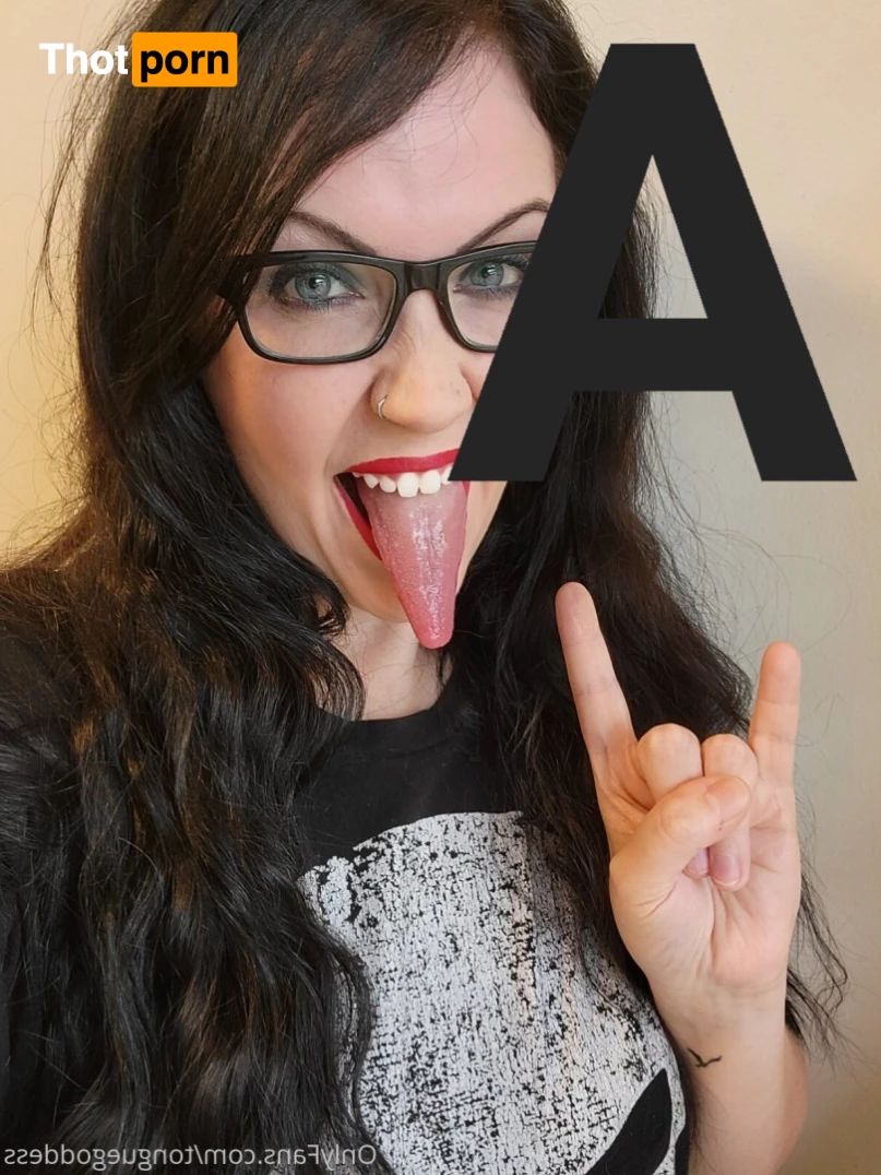 The Tongue Goddess 6771555