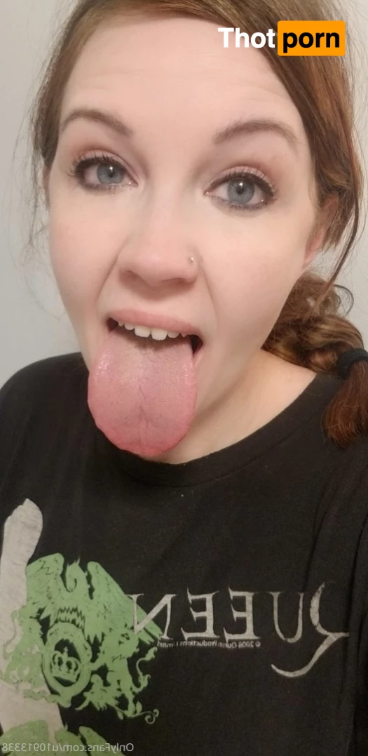 The Tongue Goddess 6771688