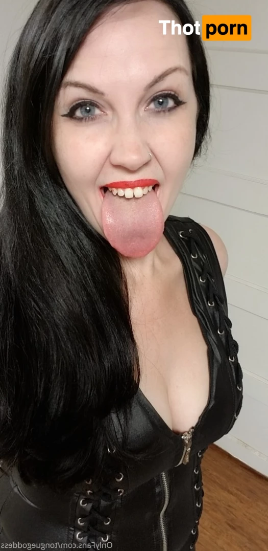The Tongue Goddess 6771805