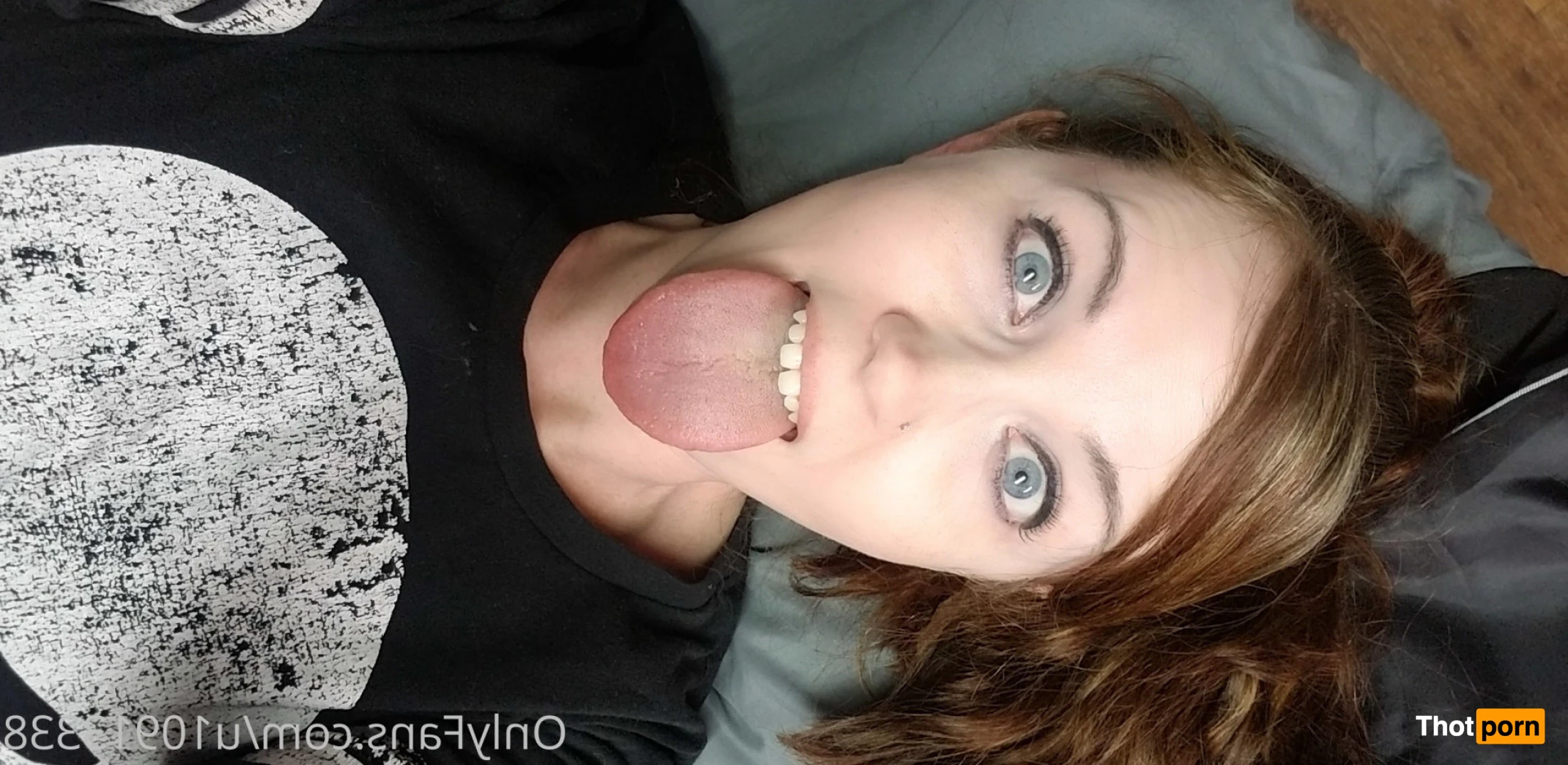 The Tongue Goddess 6771860