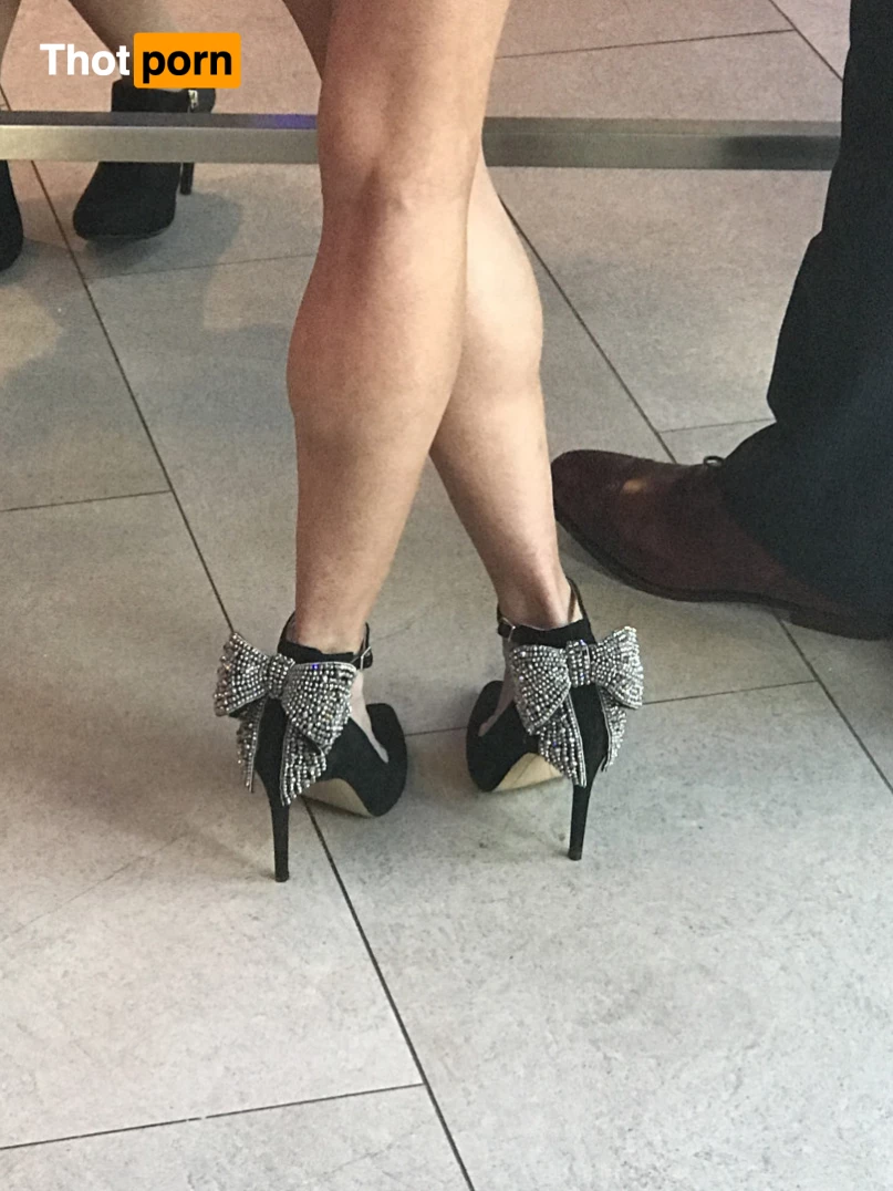 Miss Adah Vonn 6567335