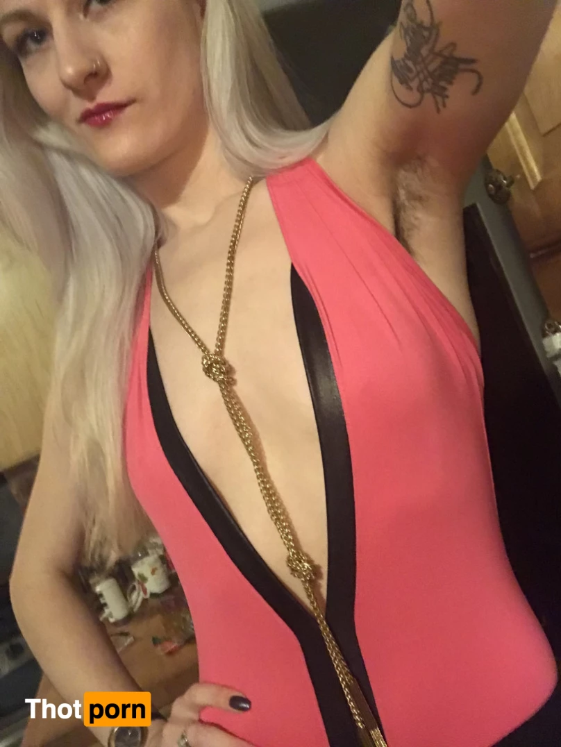 Miss Adah Vonn 6567554