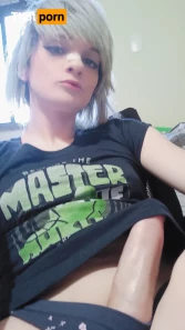 10589128