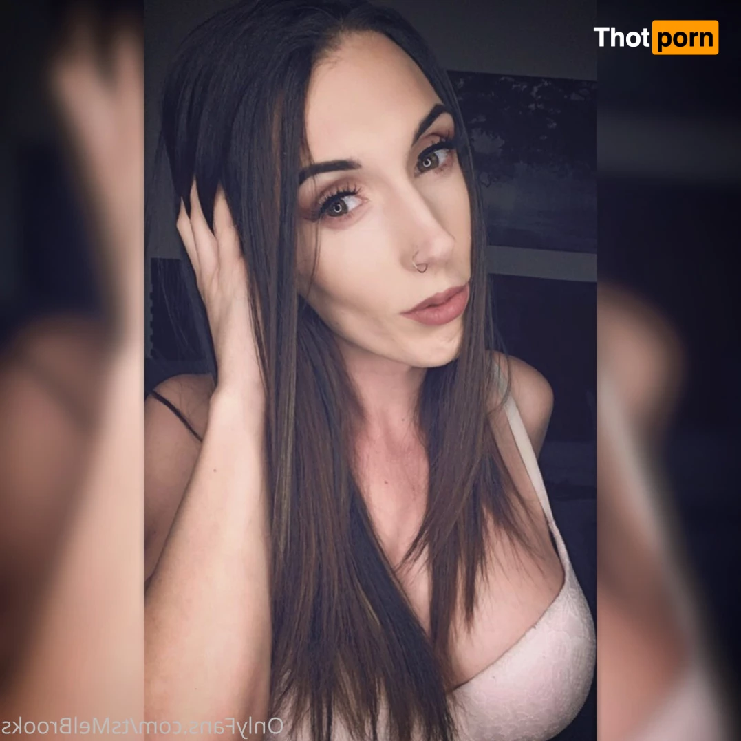 MelanieBrooks 6900362