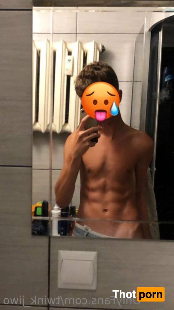 Twink_Jiwo 10431706