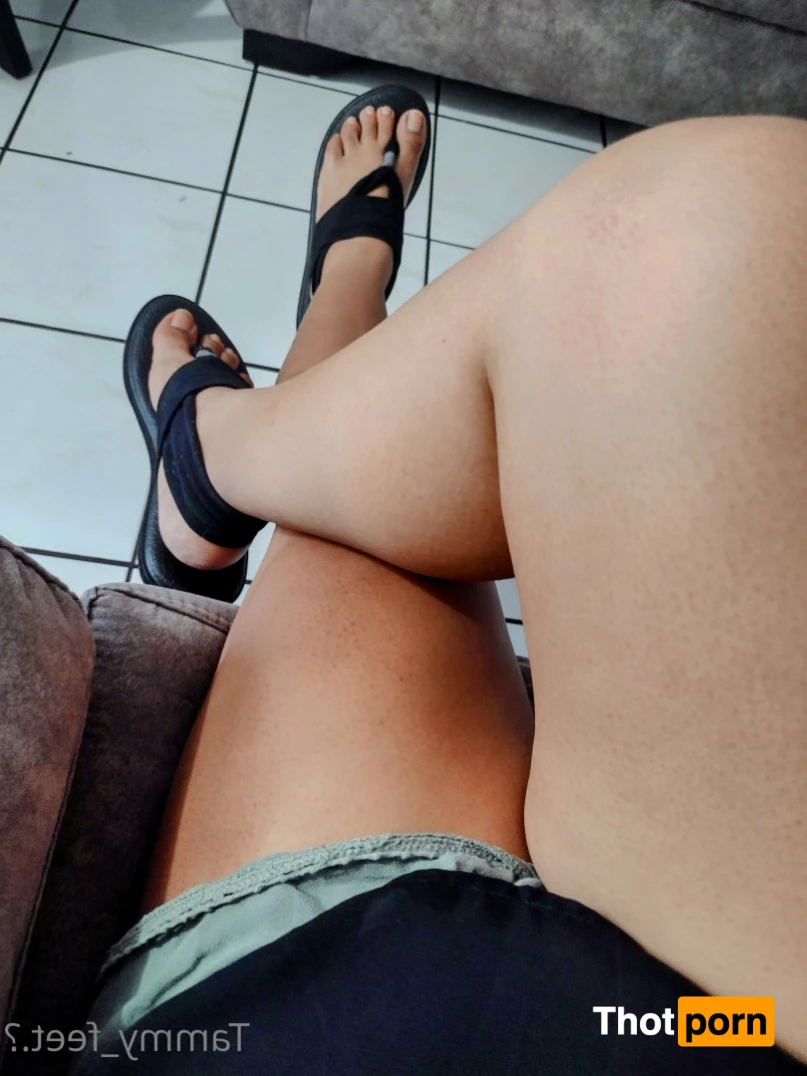 Feet_Kelly_long fingers.👣😛 7081873