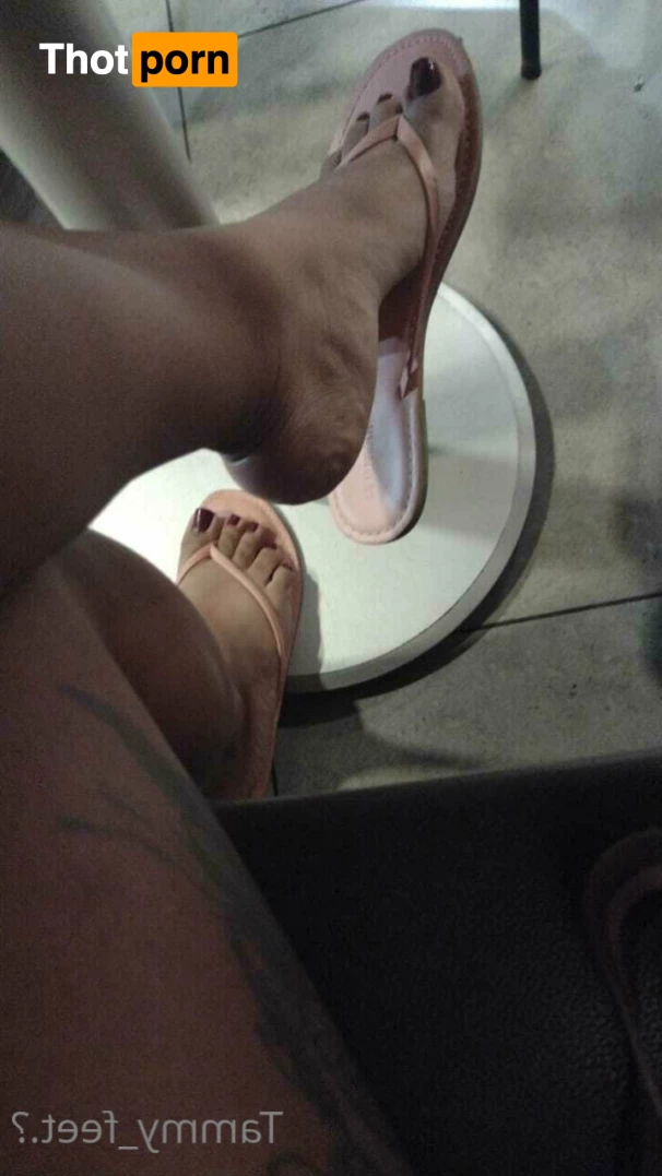 Feet_Kelly_long fingers.👣😛 7081882