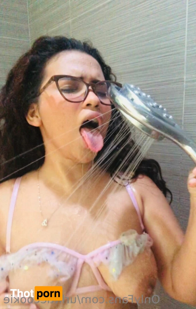 Urlittlecookie_ 6936666