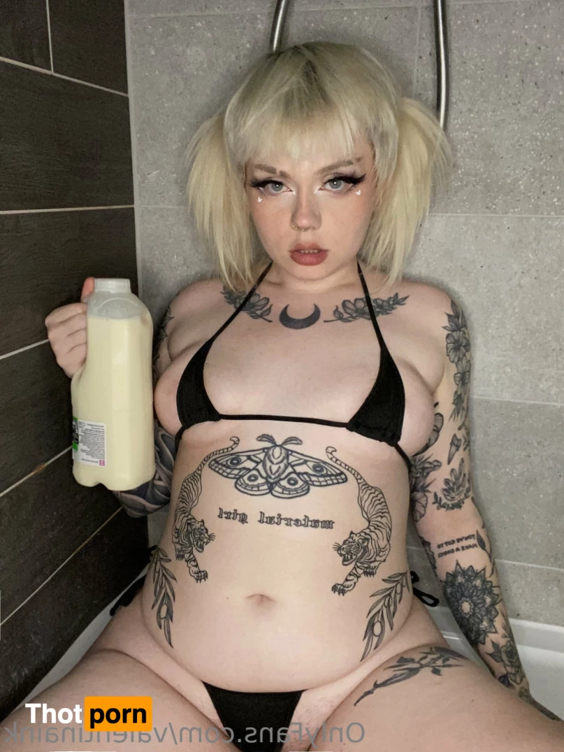 𝖁𝖆𝖑𝖊𝖓𝖙𝖎𝖓𝖆 🖤 9693485