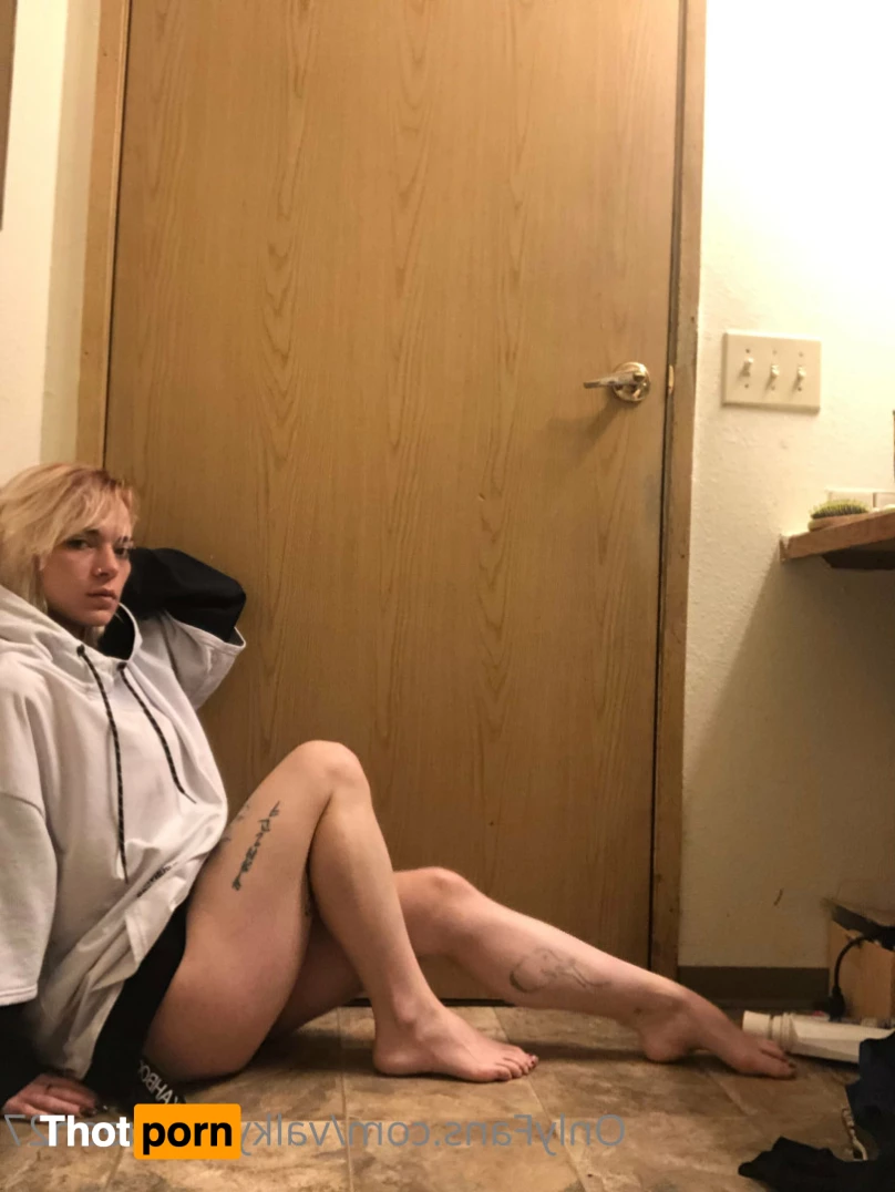 Valkyriequeen27 6973636