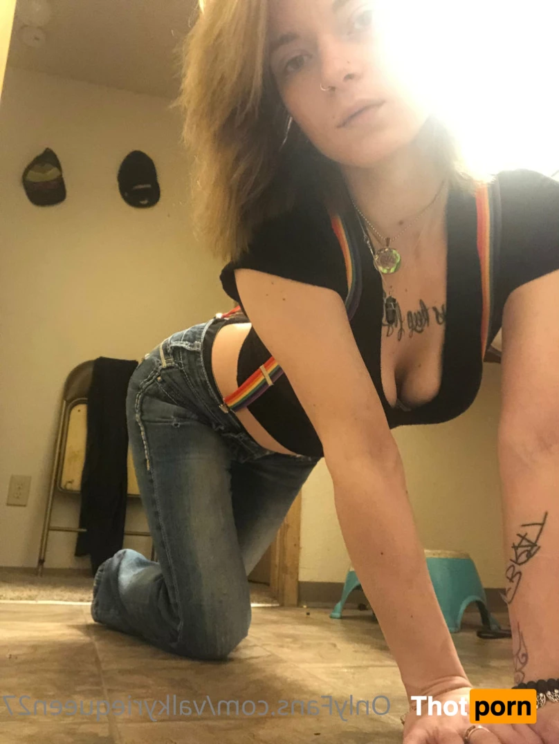 Valkyriequeen27 6973646