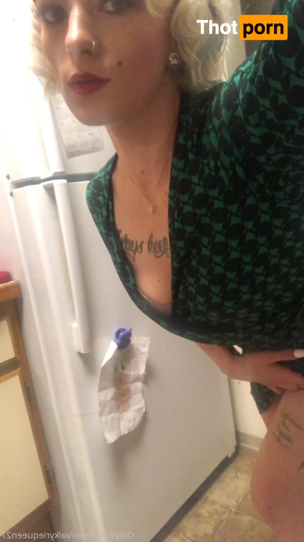 Valkyriequeen27 6973690