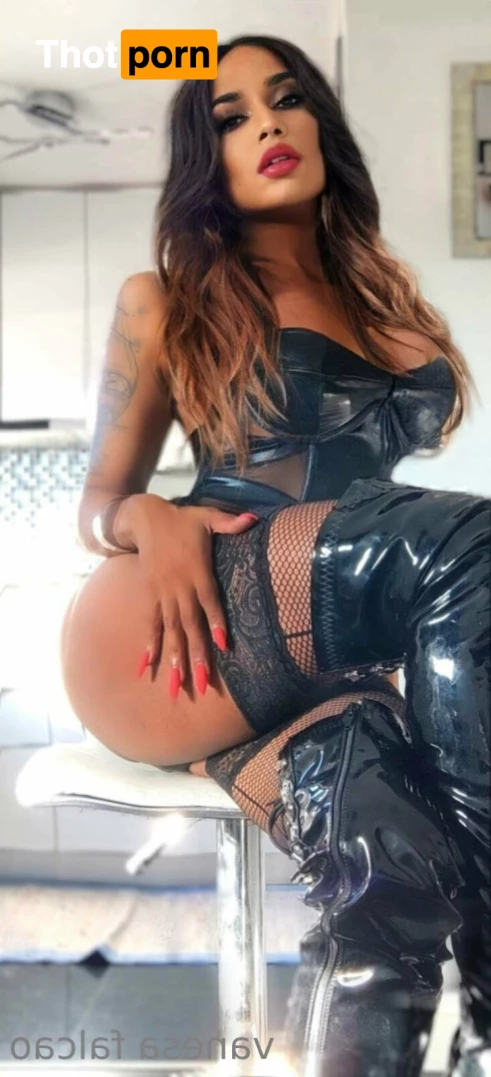 vanefalcao27 7056232