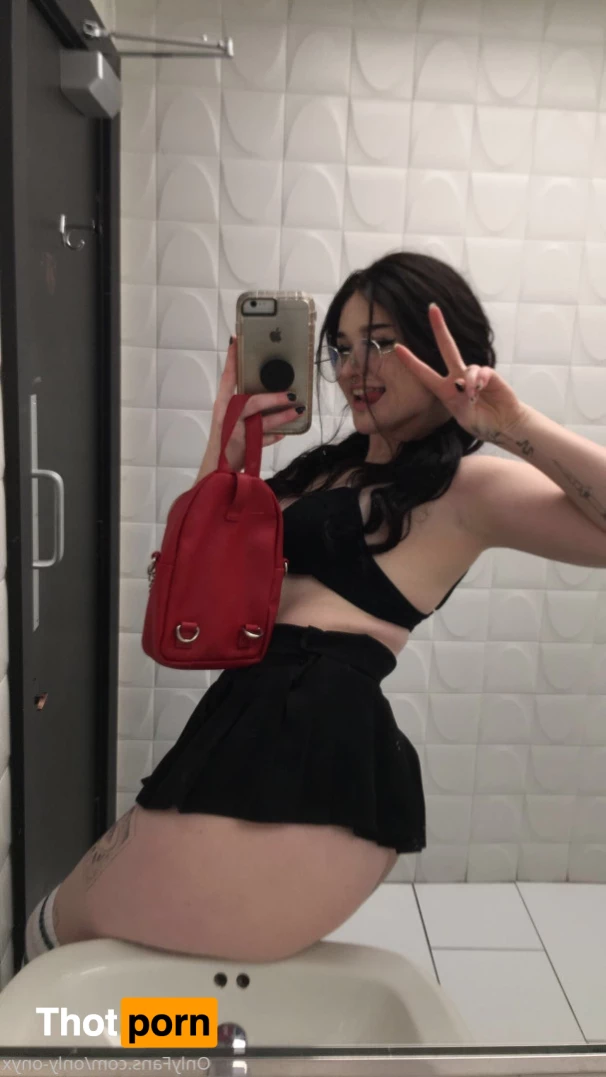 Vee Ciar ☽ 7054961