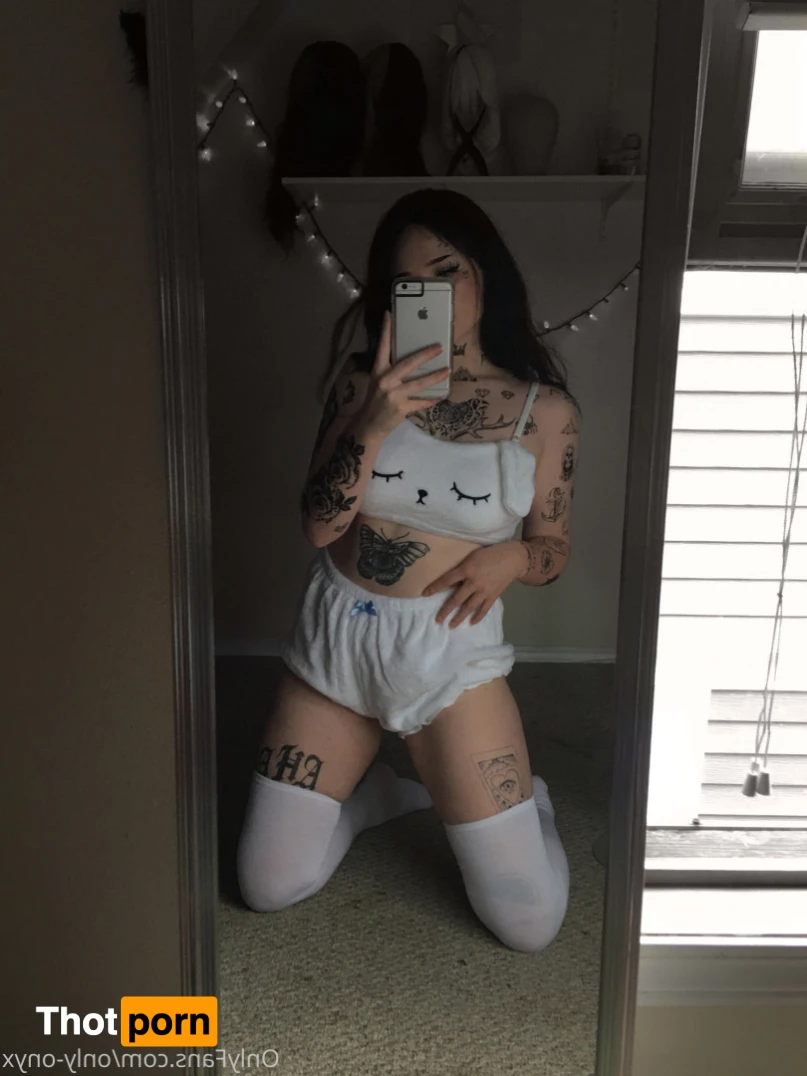 Vee Ciar ☽ 7055288