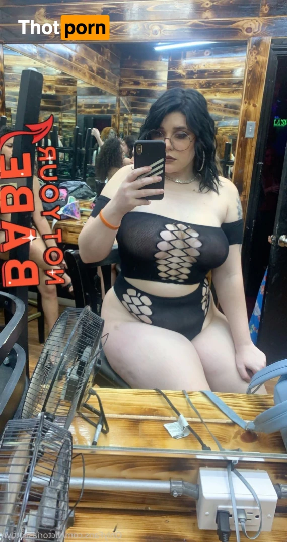 Victoria Scott 7077694